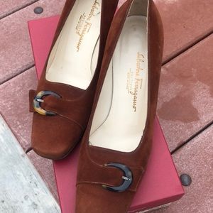 Salvatore ferragamo suede heels